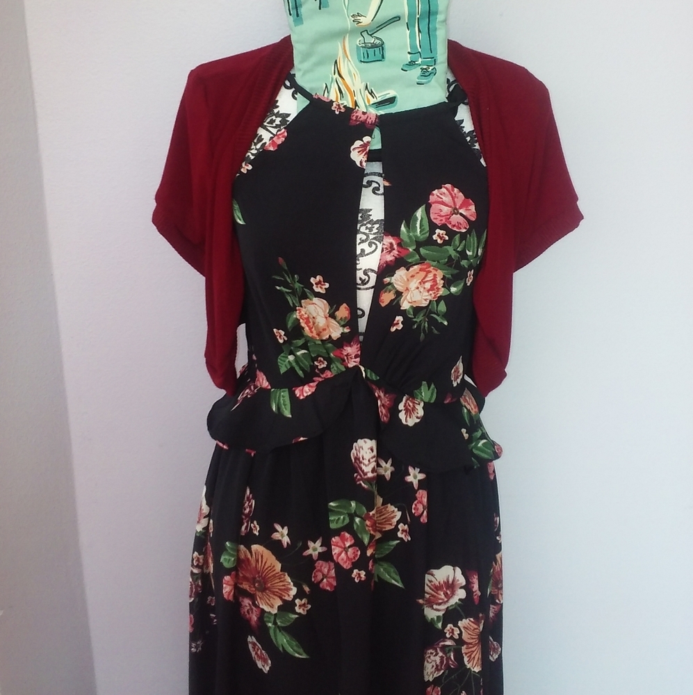 Very J Flowered Ruffled Peplum Maxi Dress - Picture 9 of 13